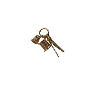 Four 9ct Gold 15x4mm Seamstress's Pendants or Charms